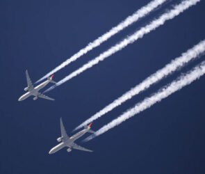 Airplane trails