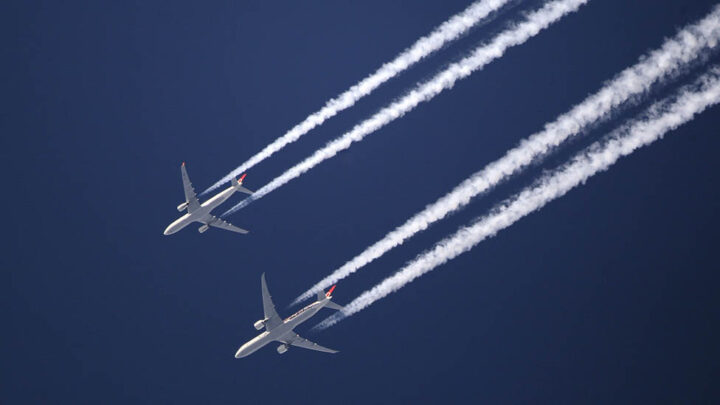 Airplane trails
